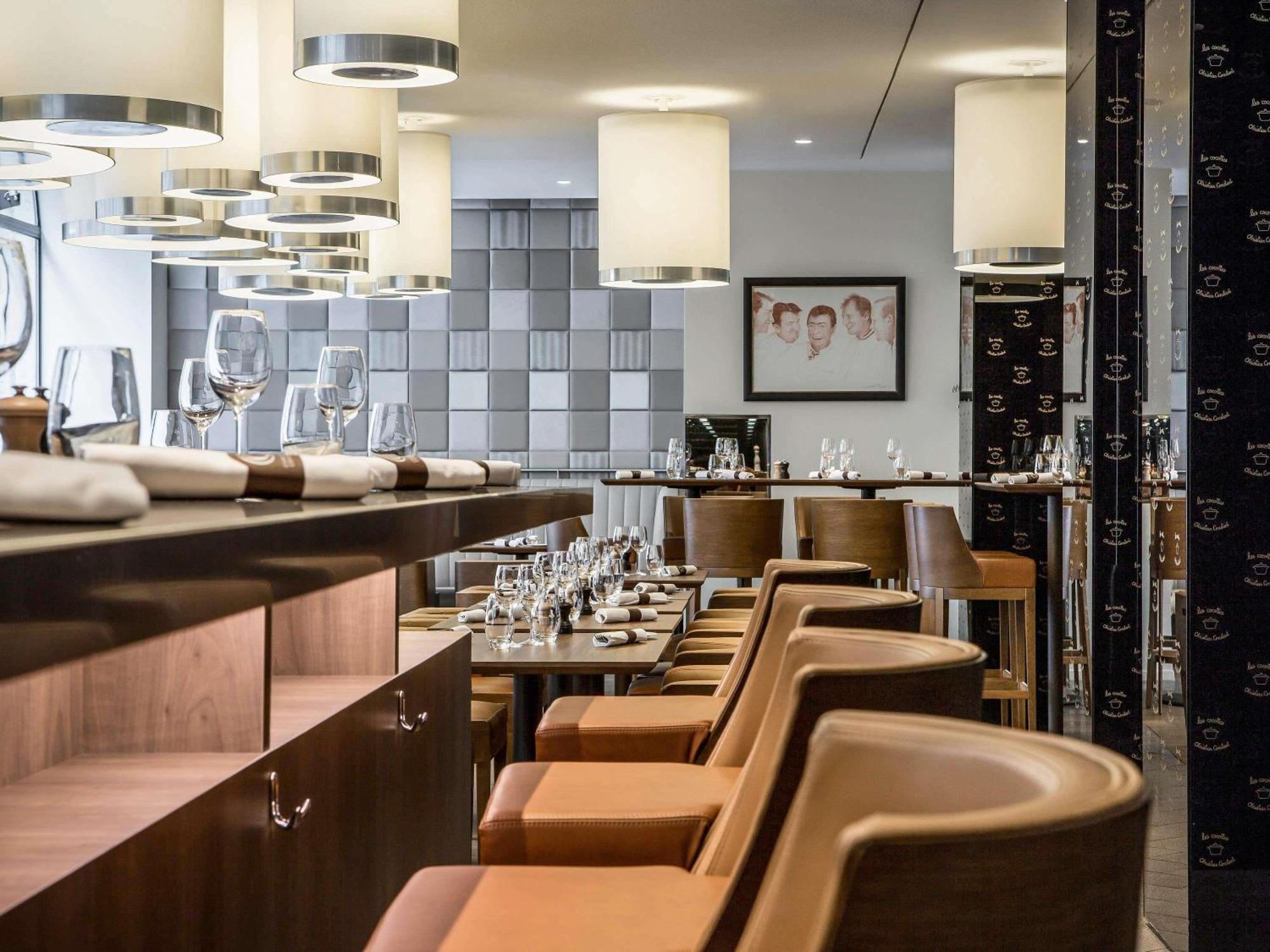 Hotel Sofitel Arc De Triomphe